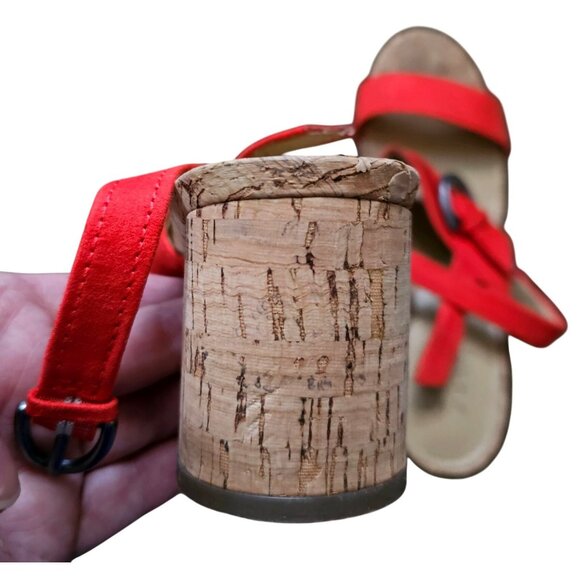 Naturalize Red Cork Wedge Sandals With Buckle Straps Women's Size 8 - Picture 3 of 11
